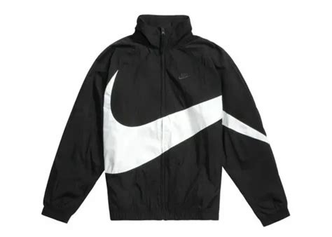 nike big swoosh woven jacket sportswear schwarz herren auf rechnung|nike swoosh woven statement jacket.